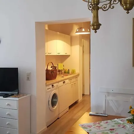 Riemeyer Apartment *